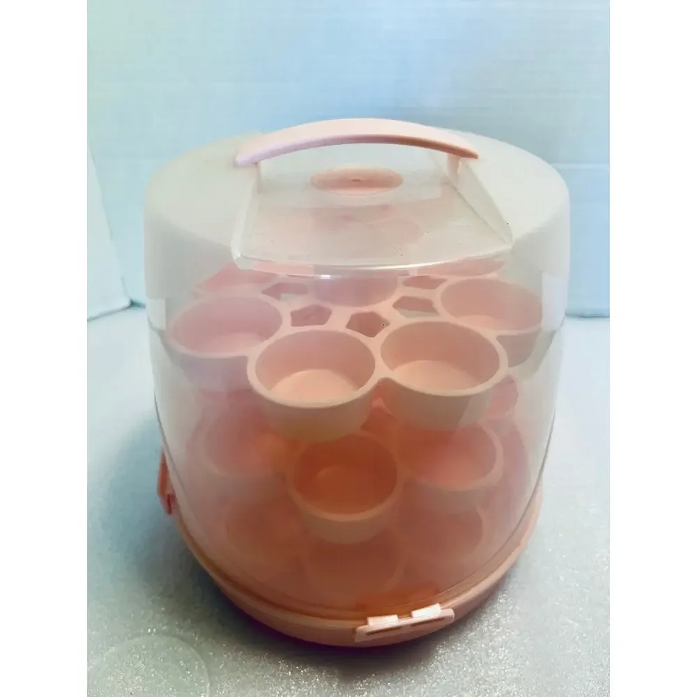 Pink Cup Cake Carrier.  Holds 12 Cup Cakes.  Can be disassembled.  Plastic